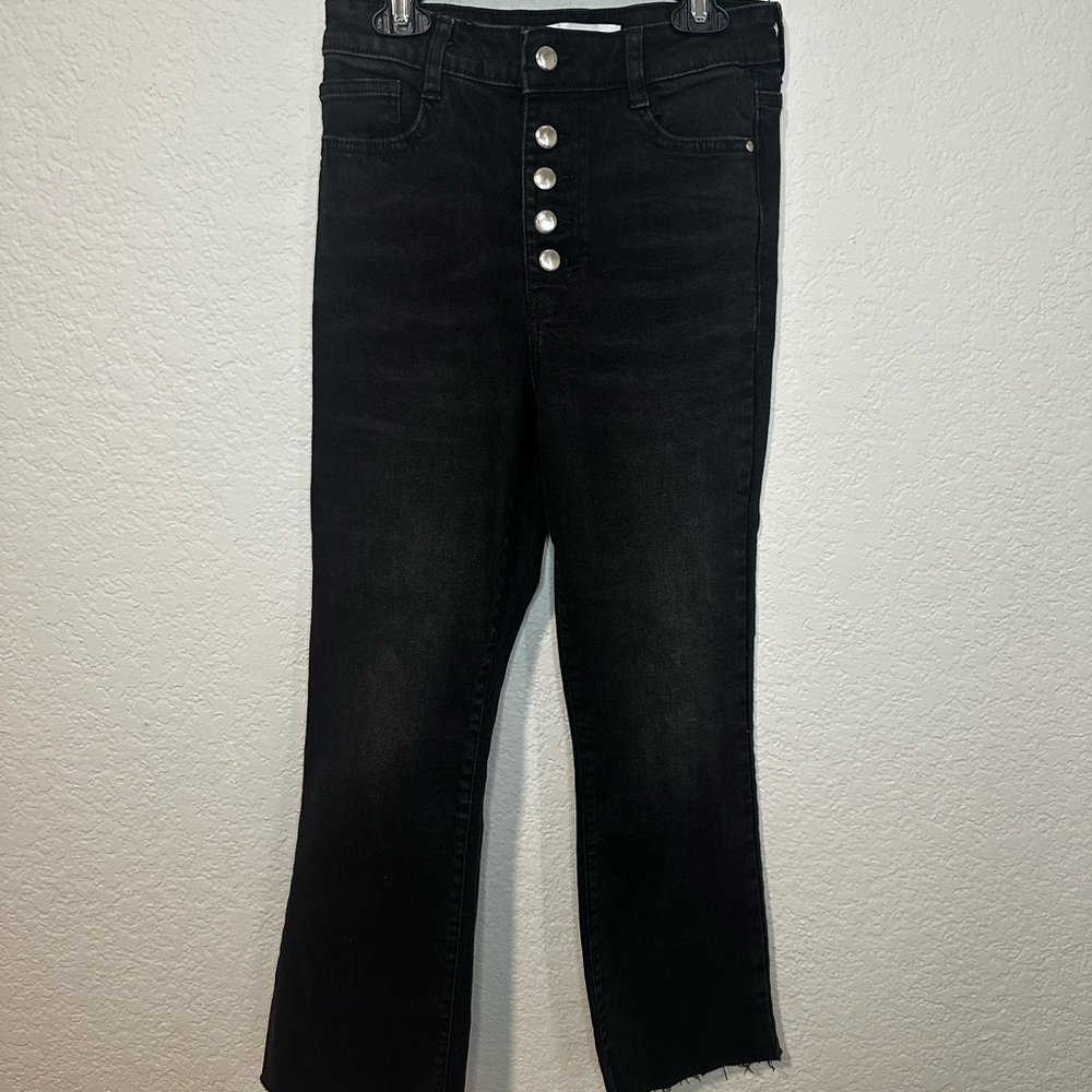 Zara Black Cropped Jeans with Button Detail